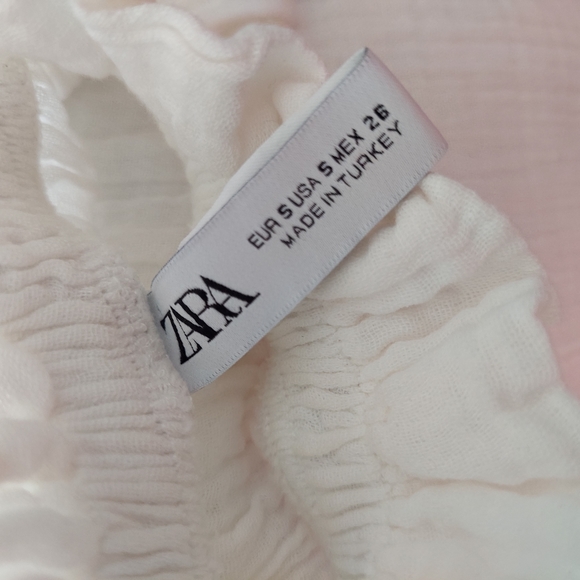 Zara Off-shoulder Dress - Picture 2 of 4